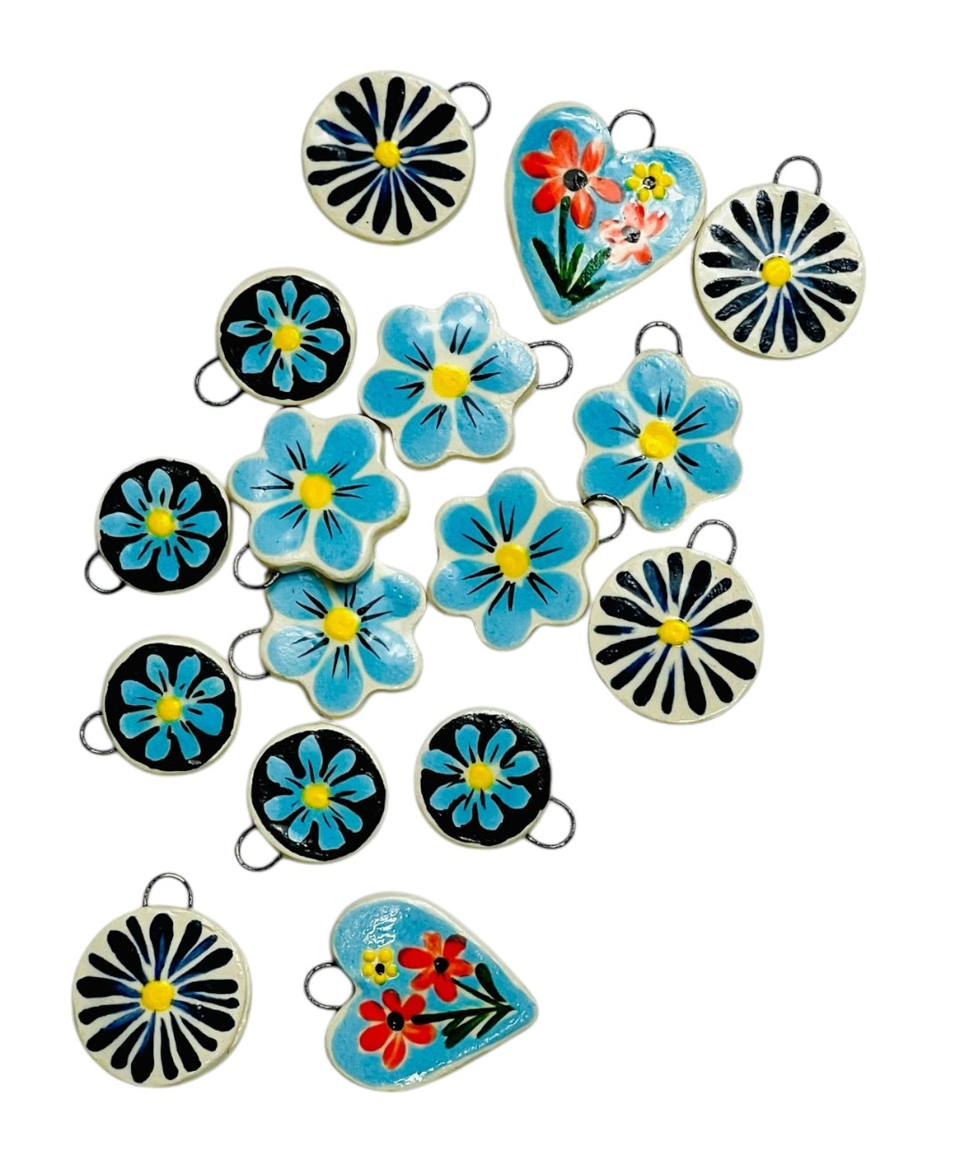 blue daisy ceramic charm