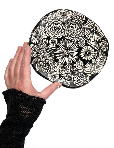 black and white flower plate