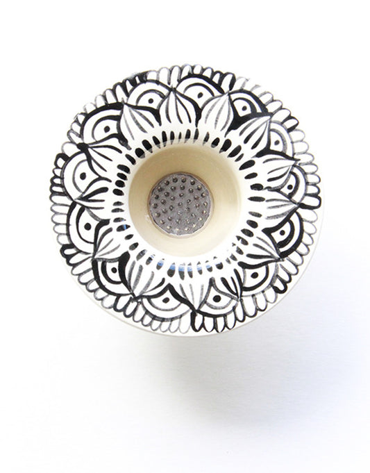 pretty little ikebana vase 3