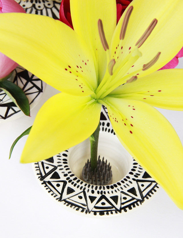 pretty little ikebana vase 11